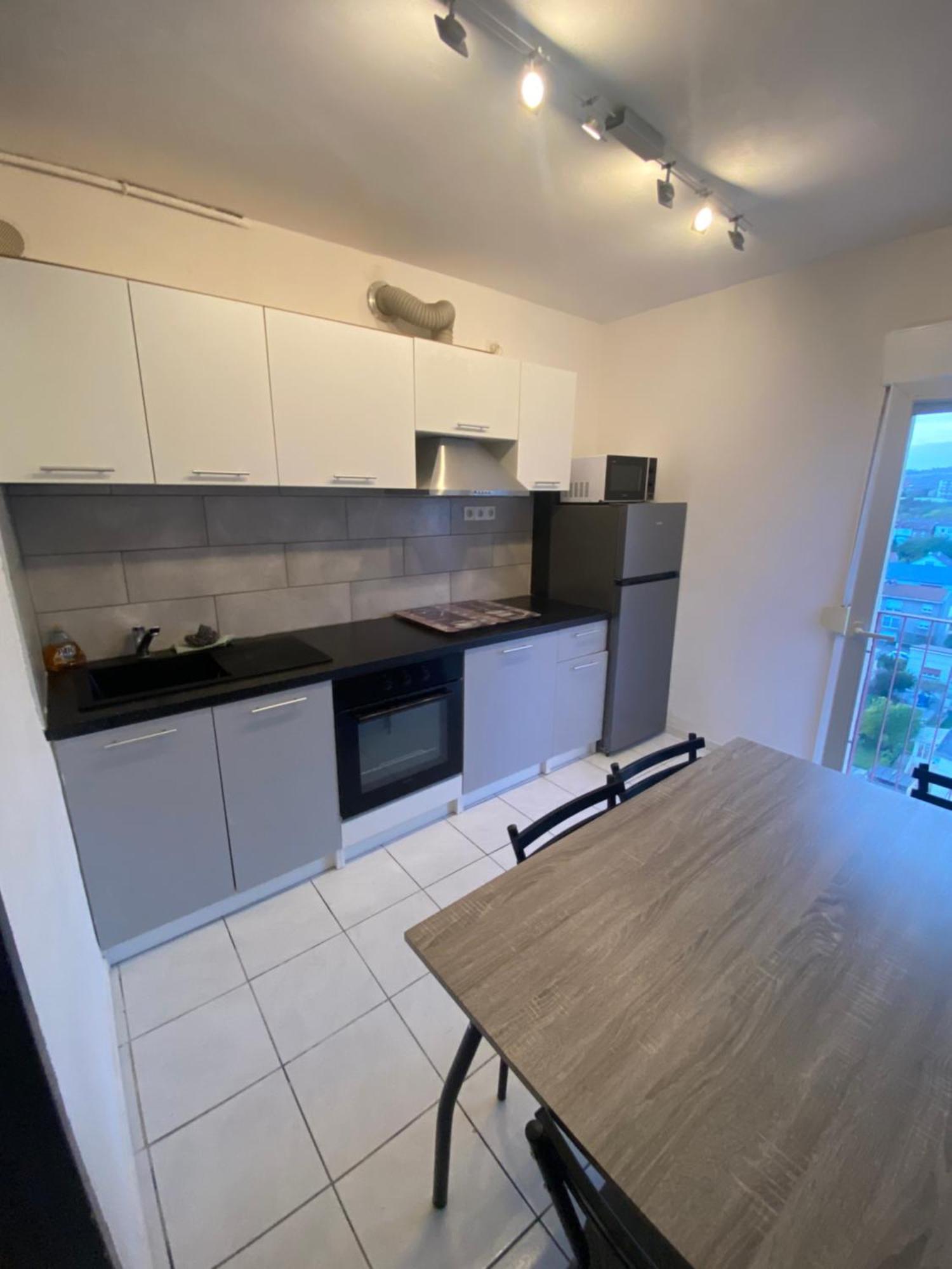 Appartements Le Verlaine Rombas Exterior foto